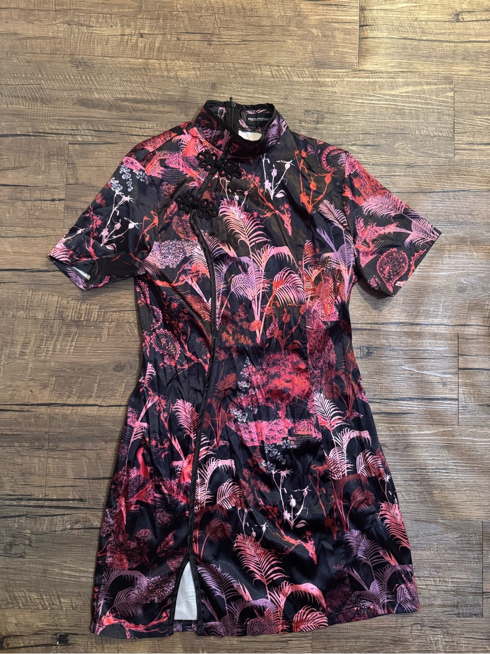 PrettyLittleThing Black and Pink Floral Satin Dress